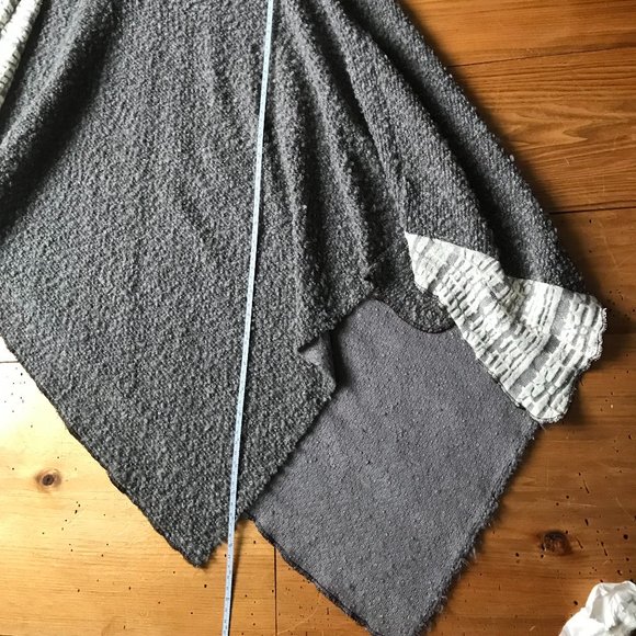 Handmade Ladies Asymmetrical slip-on skirt - Picture 6 of 7